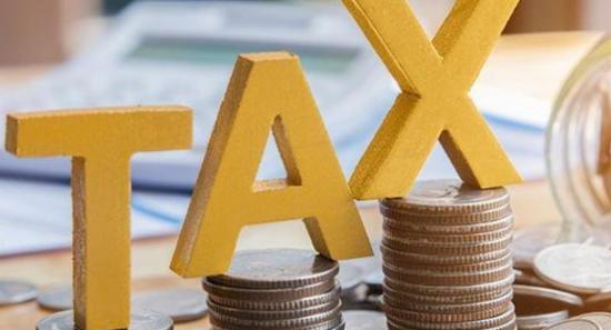 Fuel-Powered EVs to Face New Tax Bracket